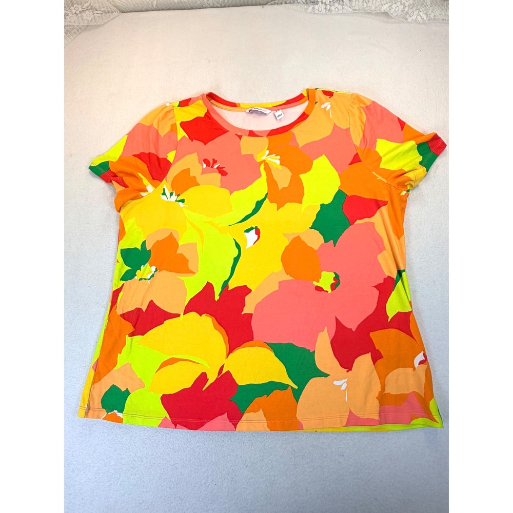 Isaac Mizrahi Live T-Shirt Women XL Multi Color Floralcore